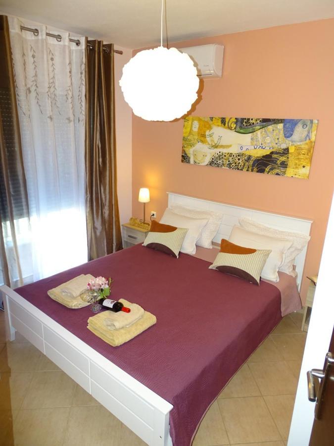 Apartmán Bella Casa Néa Péramos Exteriér fotografie