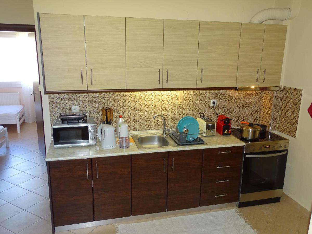 Apartmán Bella Casa Néa Péramos Exteriér fotografie